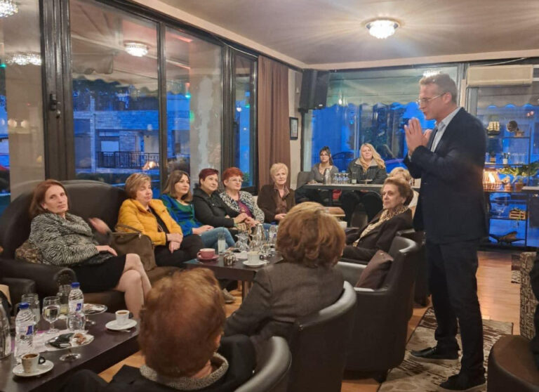 Νίκος Βιδάλης